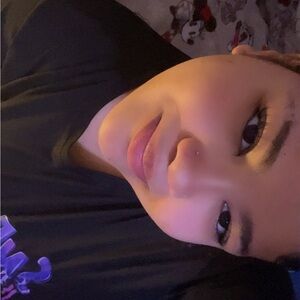 Meet your Posher, Janiah